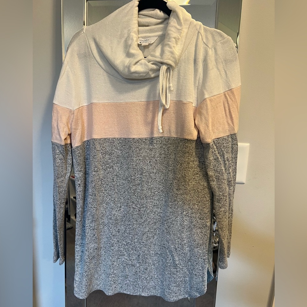 Market & Spruce Cameron Cowlneck longsleeve shirt